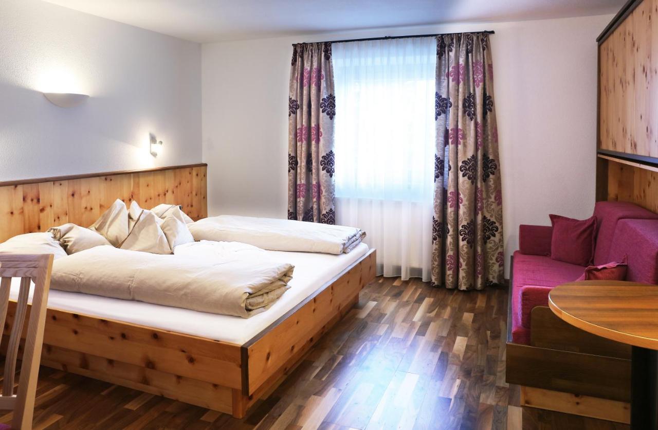 Alpenresidenz Ballunspitze - Kinderhotel Galtur Bagian luar foto